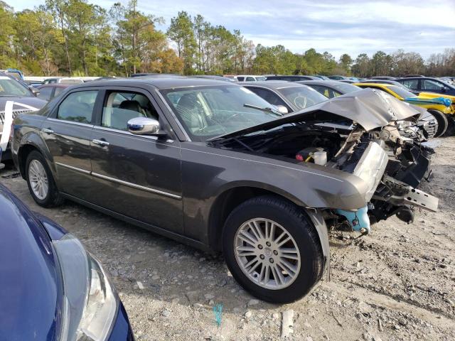 Photo 4 from auction – 2010 CHRYSLER 300 TOURIN with VIN 2C3CA5CV9AH166954