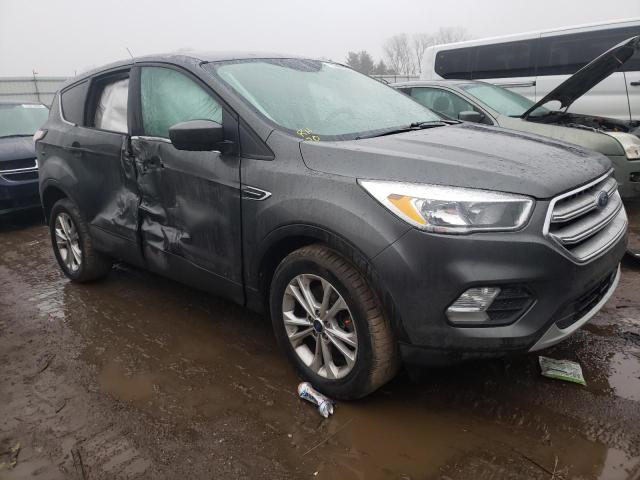 Photo 4 from auction – 2017 FORD ESCAPE SE with VIN 1FMCU9GD6HUD43698