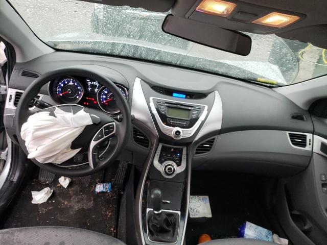 Photo 8 from auction – 2012 HYUNDAI ELANTRA GL with VIN 5NPDH4AE8CH112340