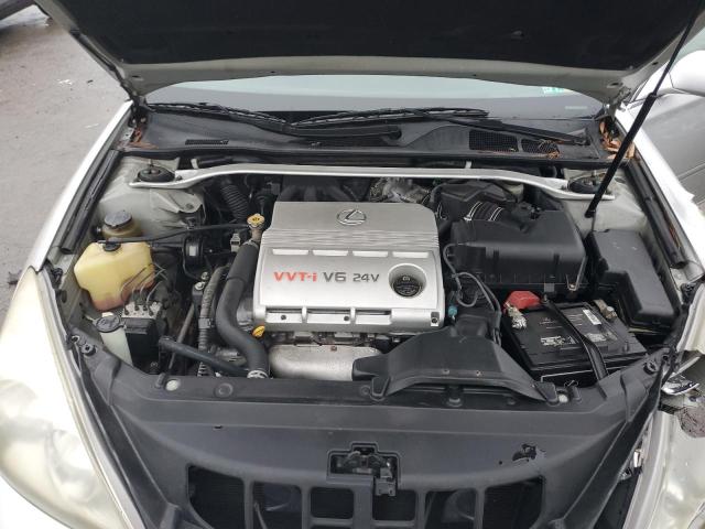 Photo 11 from auction – 2002 LEXUS ES 300 with VIN JTHBF30G520077440