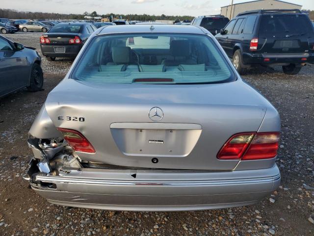 Photo 6 from auction – 2002 MERCEDES-BENZ E 320 with VIN WDBJF65J12B454738