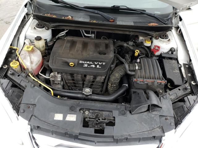 Photo 11 from auction – 2014 CHRYSLER 200 LX with VIN 1C3CCBAB2EN168155