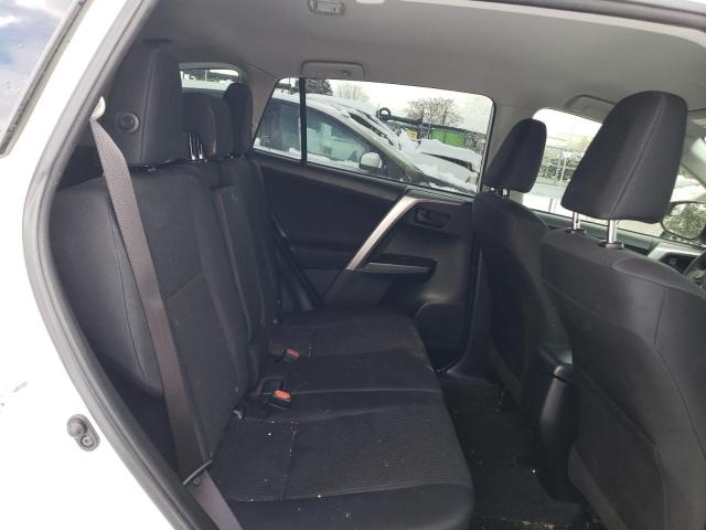 Photo 11 from auction – 2016 TOYOTA RAV4 LE with VIN JTMBFREV2GJ066554