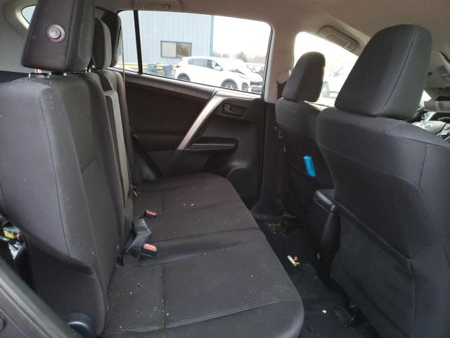 Photo 11 from auction – 2018 TOYOTA RAV4 LE with VIN JTMBFREV2JJ177953