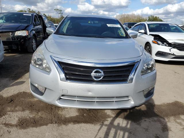 Photo 5 from auction – 2013 NISSAN ALTIMA with VIN 1N4AL3AP5DC176769