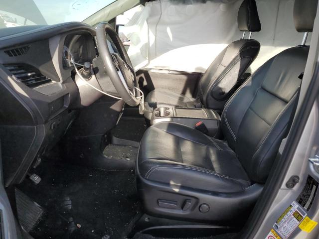 Photo 7 from auction – 2018 TOYOTA SIENNA SE with VIN 5TDXZ3DC1JS964194