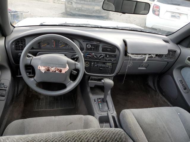 Photo 8 from auction – 1994 TOYOTA CAMRY LE with VIN 4T1SK12C1RU463525