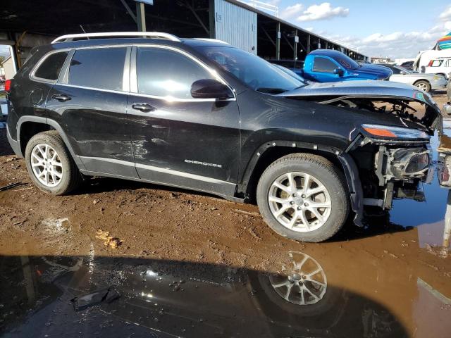 Photo 4 from auction – 2017 JEEP CHEROKEE L with VIN 1C4PJLCB5HW617381
