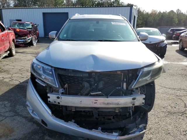 Photo 5 from auction – 2013 NISSAN PATHFINDER with VIN 5N1AR2MN8DC640517