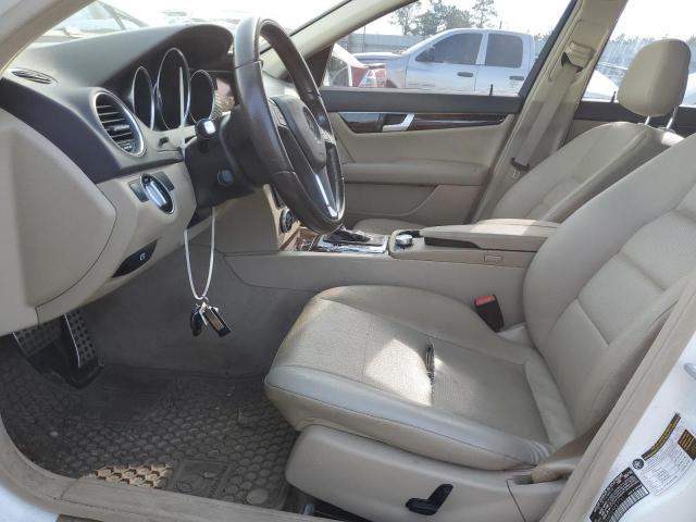 Photo 7 from auction – 2014 MERCEDES-BENZ C 250 with VIN WDDGF4HB5EA957791