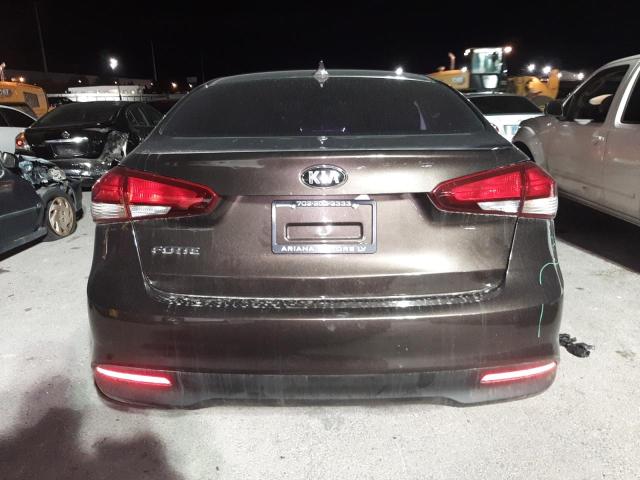 Photo 6 from auction – 2017 KIA FORTE LX with VIN 3KPFK4A71HE017724