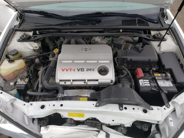Photo 11 from auction – 2004 TOYOTA CAMRY LE with VIN JTDBF32K040152647
