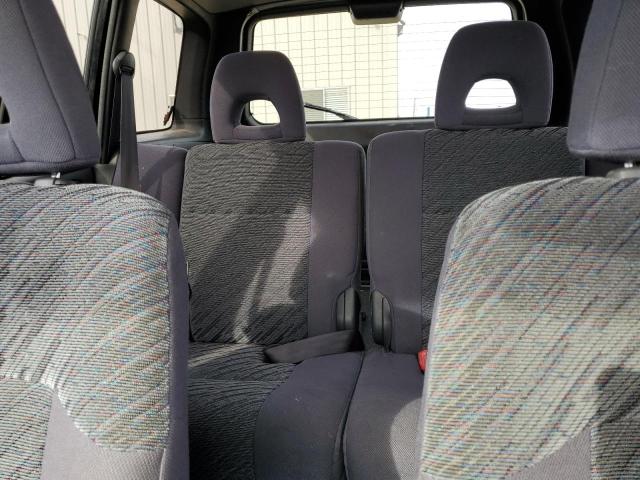 Photo 10 from auction – 1999 TOYOTA RAV4 with VIN JT3GP10V2X7044759