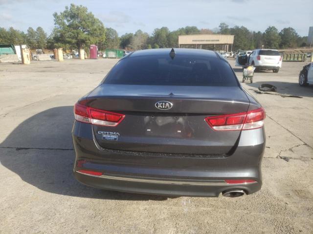 Photo 6 from auction – 2017 KIA OPTIMA LX with VIN 5XXGT4L39HG133370