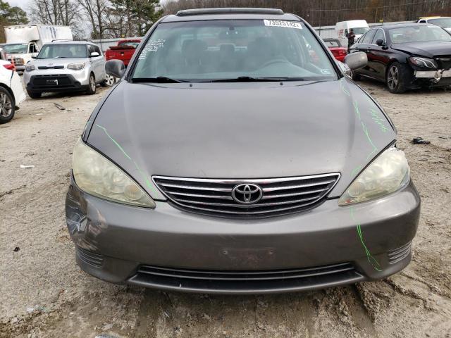 Photo 5 from auction – 2005 TOYOTA CAMRY LE with VIN 4T1BE30K35U950426