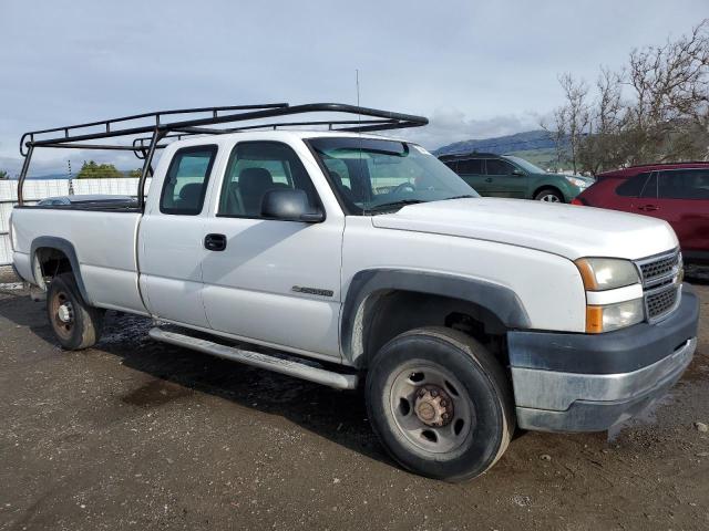 Photo 1 from auction – 2006 CHEVROLET C2500 SILV with VIN 1GCHC29U66E124605
