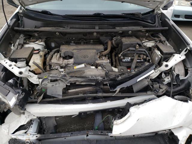 Photo 12 from auction – 2016 TOYOTA RAV4 LE with VIN JTMZFREV1GJ066964
