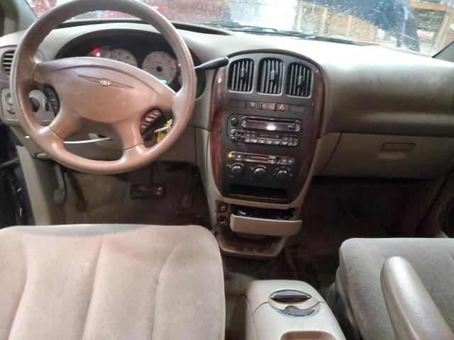 Photo 8 from auction – 2002 CHRYSLER TOWN & COU with VIN 2C8GP74L72R645016