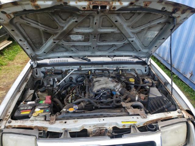 Photo 11 from auction – 2000 NISSAN FRONTIER C with VIN 1N6ED27T3YC344886