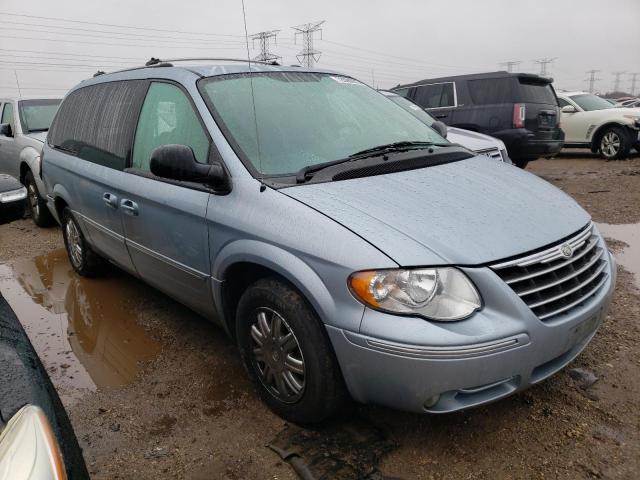 Photo 4 from auction – 2005 CHRYSLER TOWN & COU with VIN 2C8GP64L65R421900
