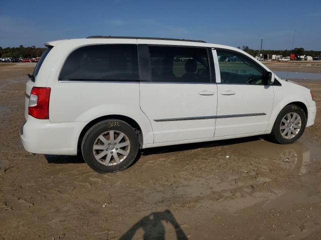 Photo 3 from auction – 2015 CHRYSLER TOWN & COU with VIN 2C4RC1BG3FR594726