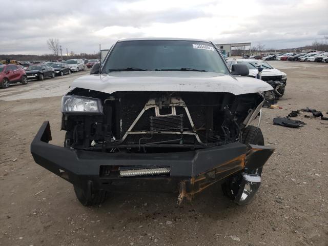Photo 5 from auction – 2004 CHEVROLET SILVERADO with VIN 1GCEK19T24E186541