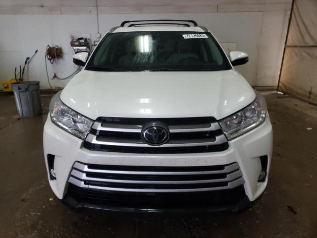 Photo 5 from auction – 2018 TOYOTA HIGHLANDER with VIN 5TDJZRFH6JS896346
