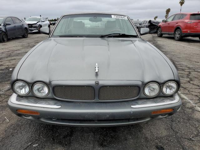 Photo 5 from auction – 2002 JAGUAR XJR with VIN SAJDA15B42MF42913