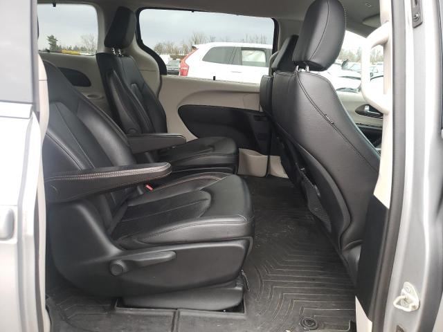 Photo 11 from auction – 2018 CHRYSLER PACIFICA H with VIN 2C4RC1L78JR189193