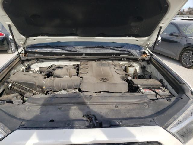 Photo 12 from auction – 2018 TOYOTA 4RUNNER SR with VIN JTEZU5JR5J5190917