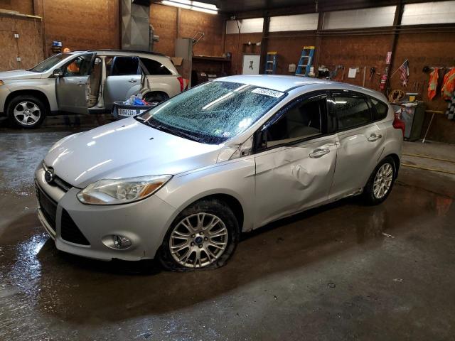 FORD FOCUS SE 2012 with VIN 1FAHP3K25CL186156 - Photo from auction