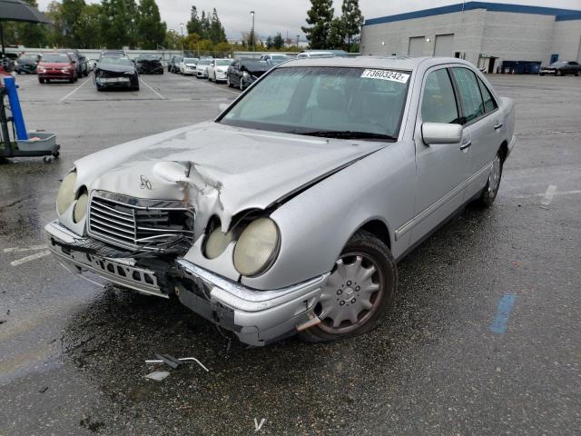 MERCEDES-BENZ E 320 1997 with VIN WDBJF55FXVA442426 - Photo from auction