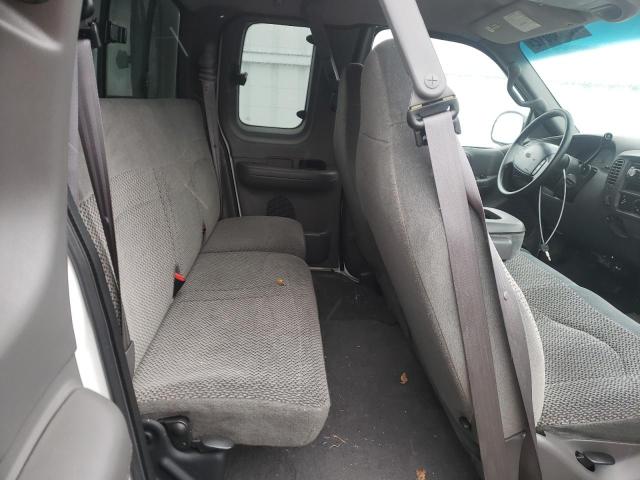 Photo 10 from auction – 2000 FORD F150 with VIN 1FTRX18L3YNB52067
