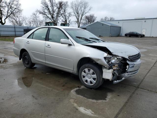 Photo 4 from auction – 2004 TOYOTA CAMRY LE with VIN 4T1BE30K14U930612