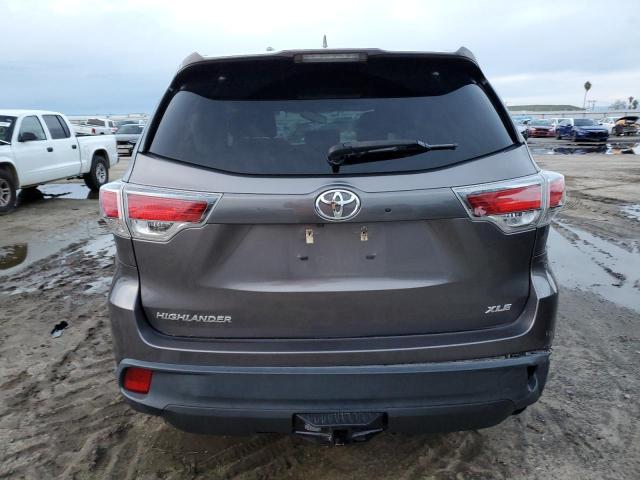 Photo 6 from auction – 2016 TOYOTA HIGHLANDER with VIN 5TDKKRFH9GS500394