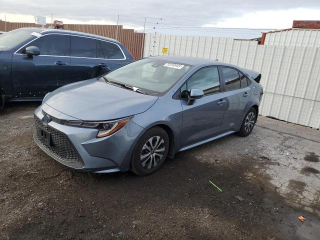 TOYOTA COROLLA LE 2022 with VIN JTDEAMDE7NJ036723 - Photo from auction