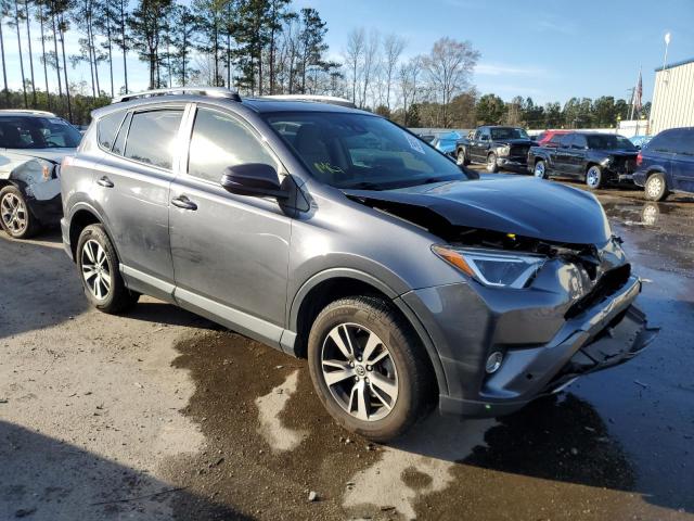 Photo 4 from auction – 2017 TOYOTA RAV4 XLE with VIN JTMWFREV8HD097714