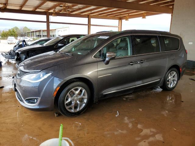 CHRYSLER PACIFICA L 2017 with VIN 2C4RC1GG2HR840077 - Photo from auction