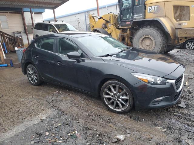Photo 4 from auction – 2018 MAZDA 3 TOURING with VIN 3MZBN1L3XJM194876