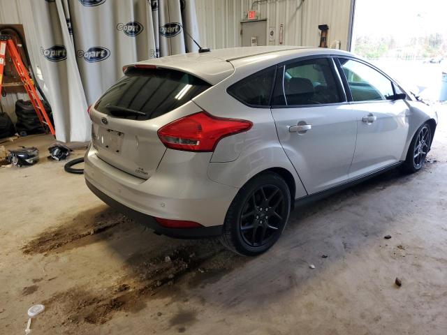 Photo 3 from auction – 2016 FORD FOCUS SE with VIN 1FADP3K22GL239352
