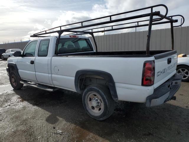 Photo 3 from auction – 2006 CHEVROLET C2500 SILV with VIN 1GCHC29U66E124605