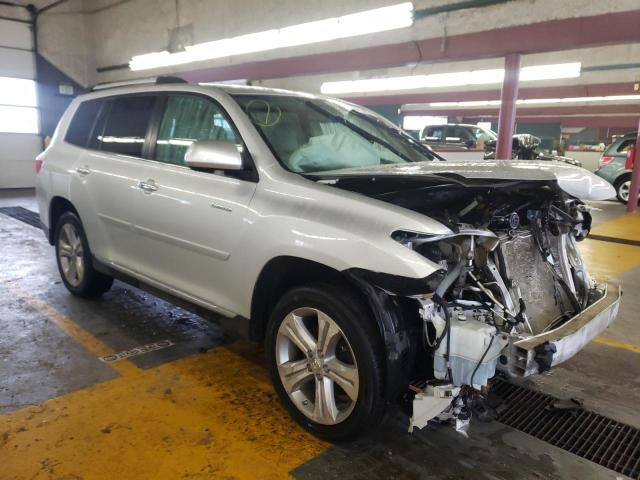Photo 4 from auction – 2012 TOYOTA HIGHLANDER with VIN 5TDDK3EH4CS099659