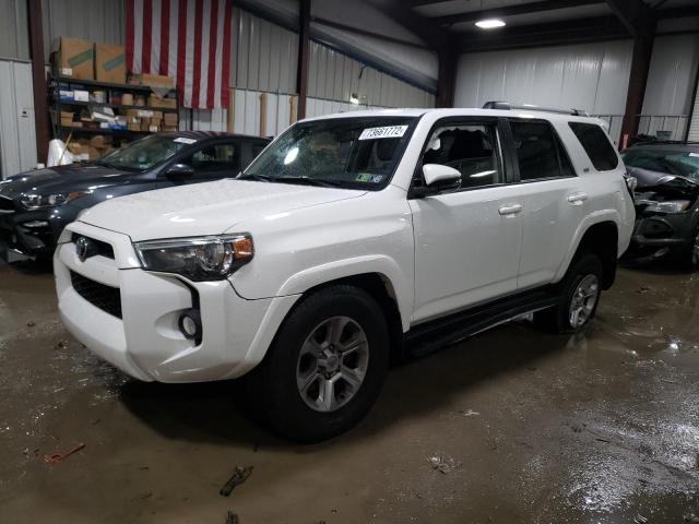 TOYOTA 4RUNNER SR 2019 with VIN JTEBU5JR6K5703854 - Photo from auction
