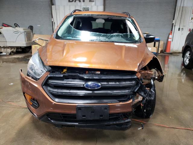 Photo 5 from auction – 2017 FORD ESCAPE S with VIN 1FMCU0F75HUA33680