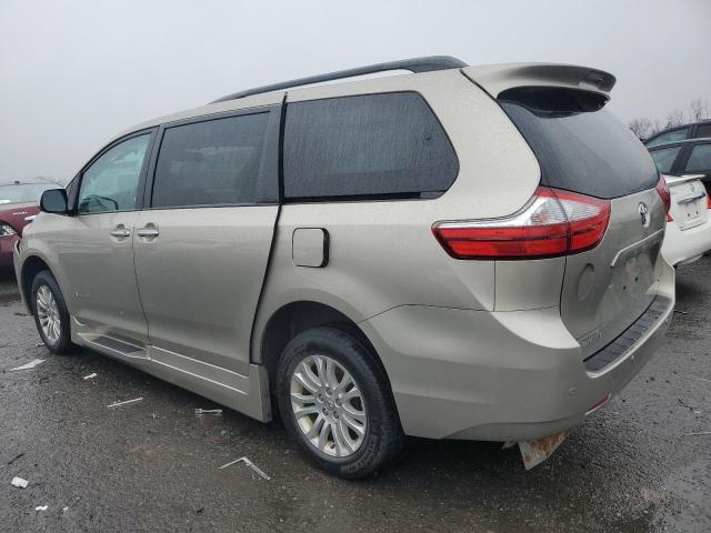 Photo 2 from auction – 2017 TOYOTA SIENNA XLE with VIN 5TDYZ3DC2HS841356