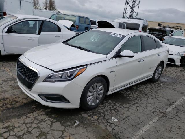 HYUNDAI SONATA HYB 2016 with VIN KMHE24L17GA011637 - Photo from auction