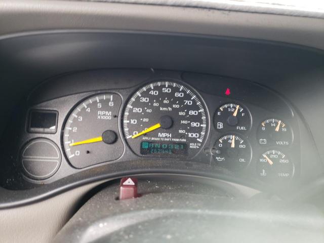 Photo 9 from auction – 2000 CHEVROLET SILVERADO with VIN 1GCEK19T4YE211008