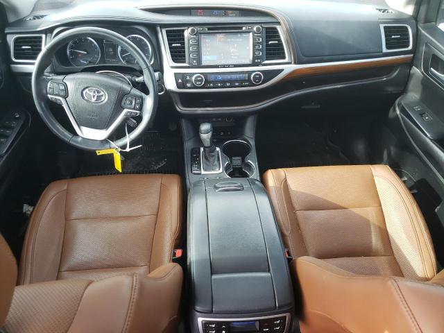 Photo 8 from auction – 2017 TOYOTA HIGHLANDER with VIN 5TDDZRFH5HS424808