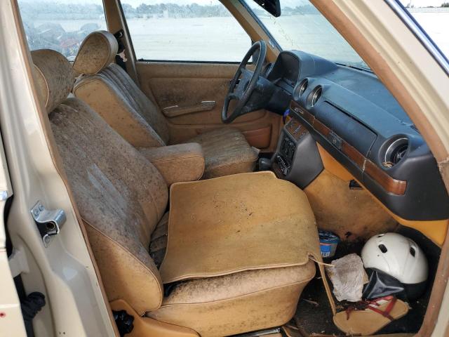 Photo 7 from auction – 1982 MERCEDES-BENZ 240 D with VIN WDBAB23A6CB314709