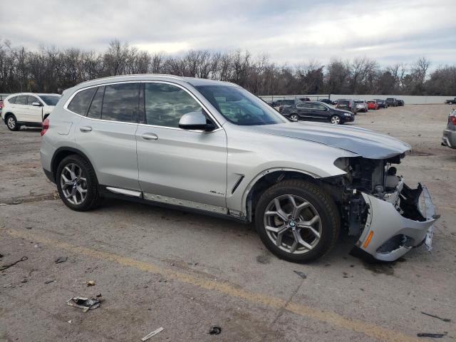 Photo 4 from auction – 2018 BMW X3 XDRIVE3 with VIN 5UXTR9C55JLD66553